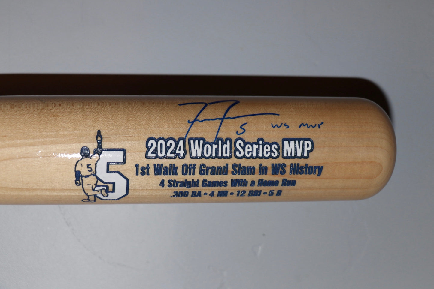 Freddie Freeman 1/1 World Series MVP commemorative signed bat